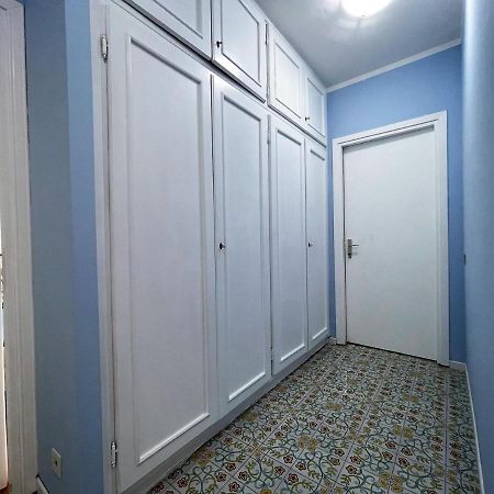 Stefano'S Guests House: 2 Bedrooms & Parking In Виареджо Экстерьер фото