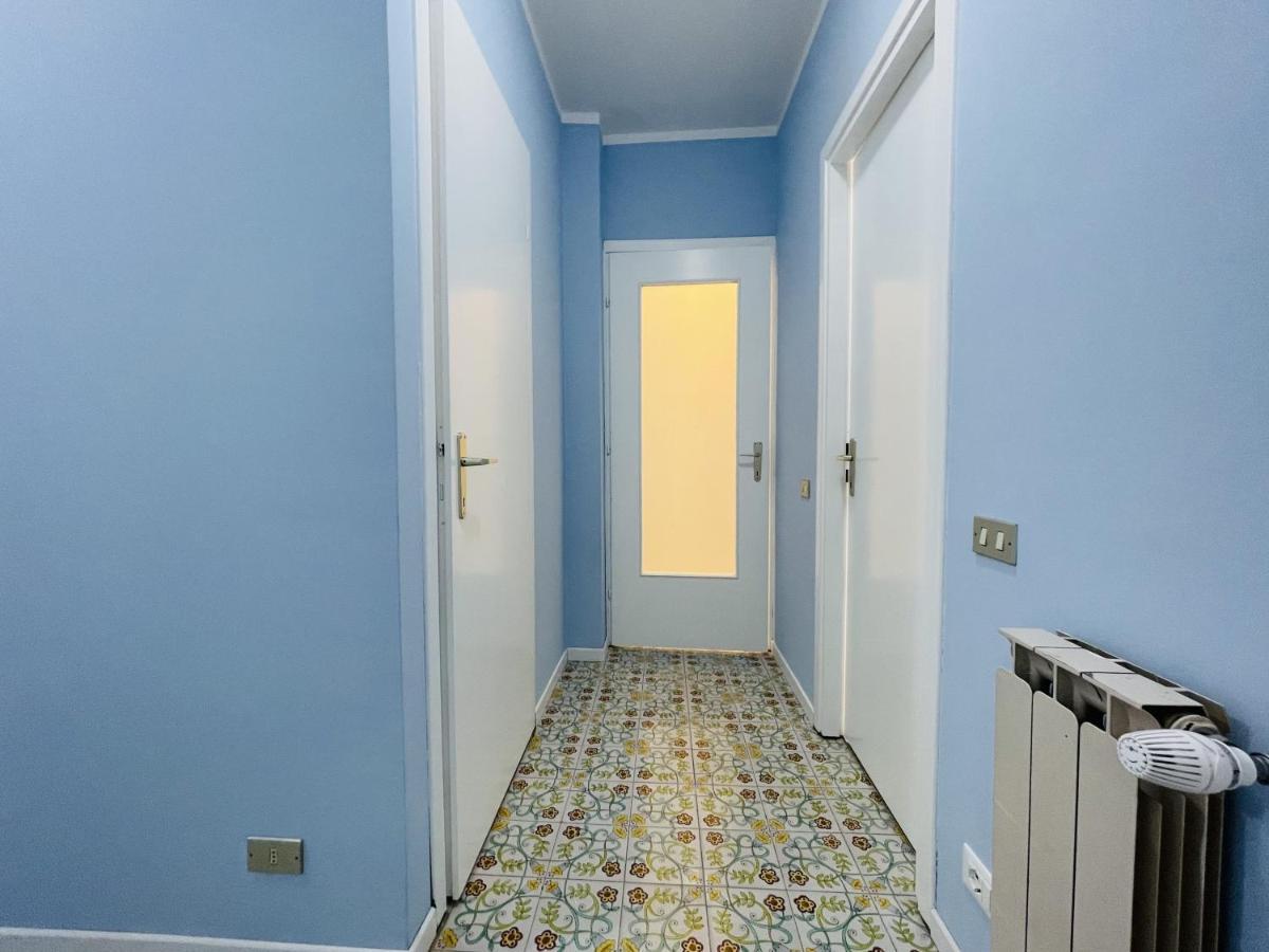 Stefano'S Guests House: 2 Bedrooms & Parking In Виареджо Экстерьер фото